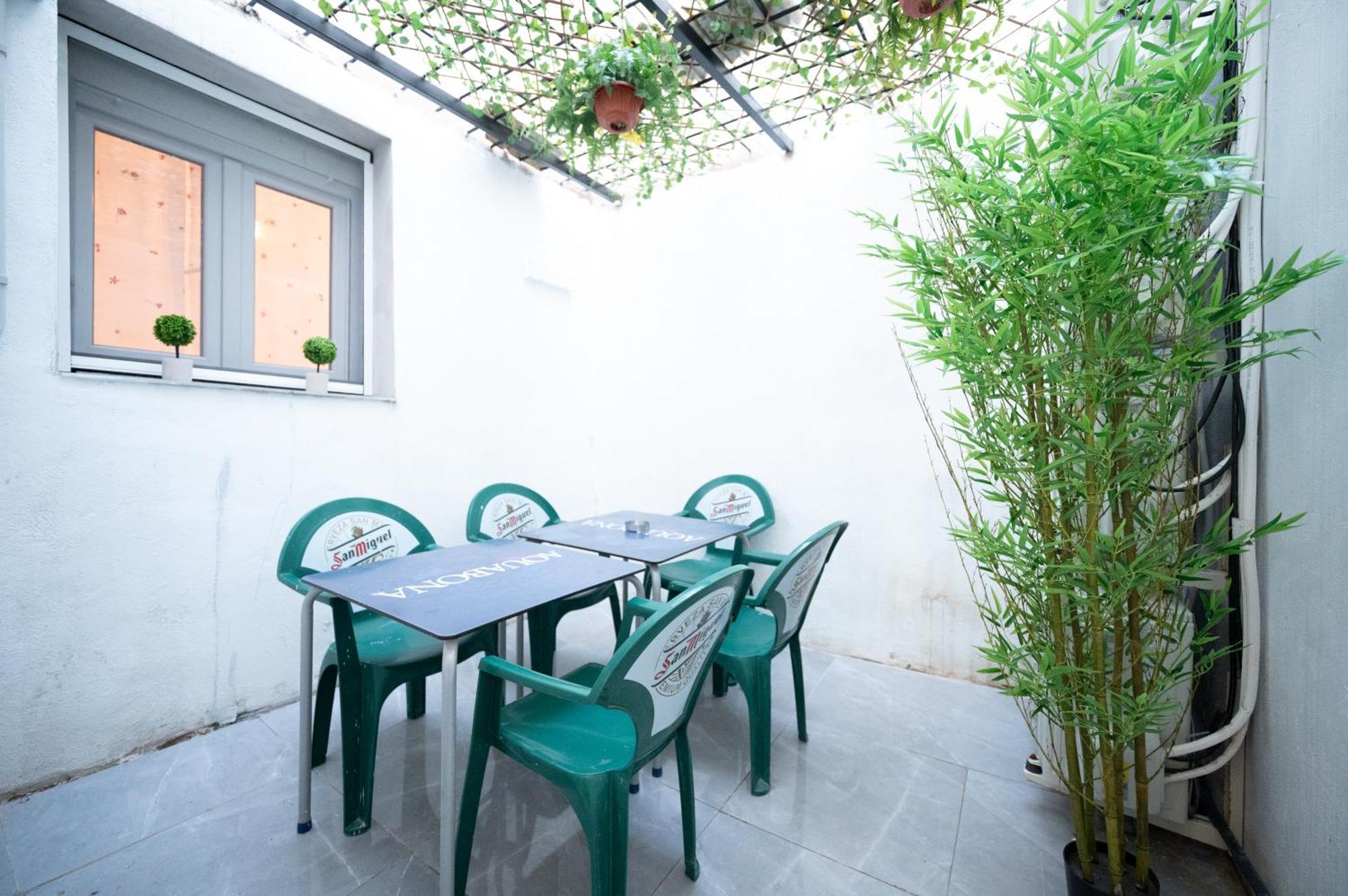 Apartalux Premium Suites Grao de Castellon Exterior photo